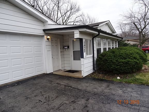 3rd image of 18928 Martin Ct