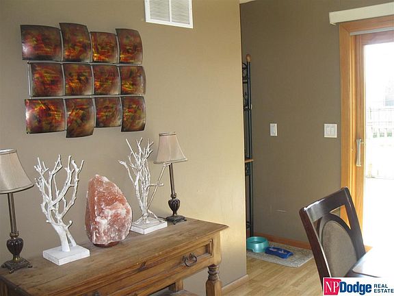 5th image of 2013 5th Ave