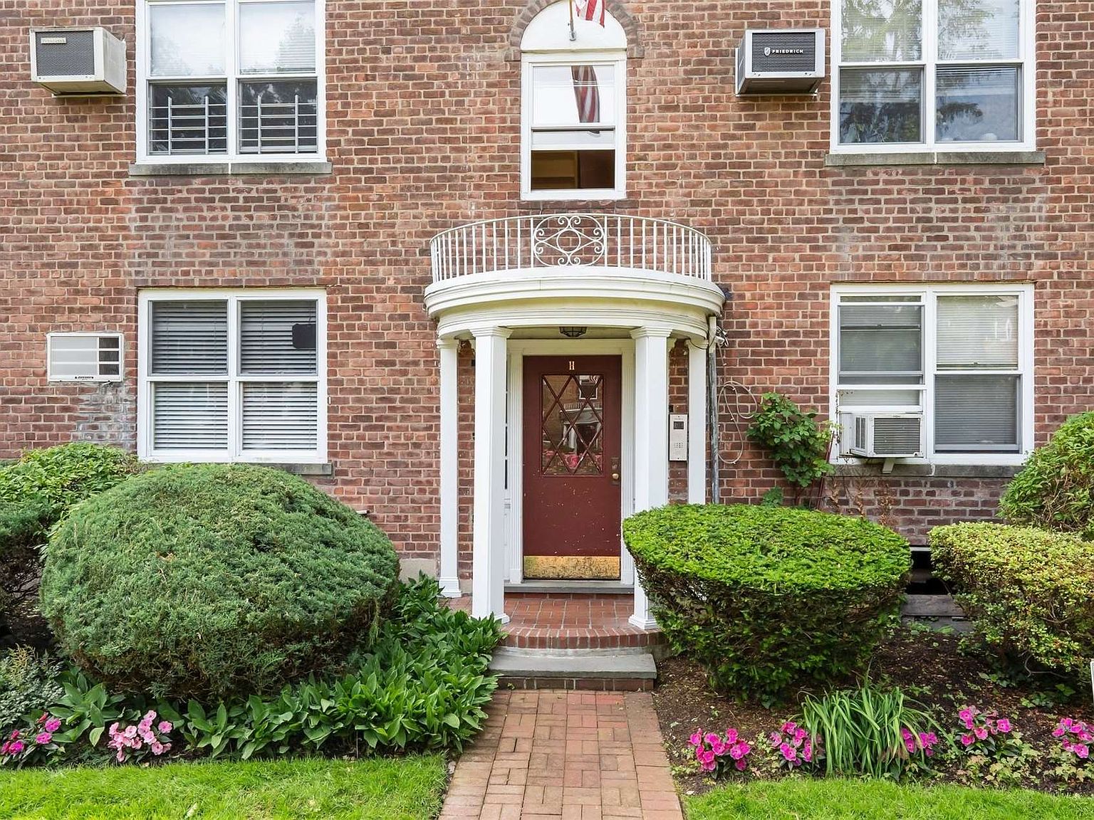 221 Middle Neck Road UNIT H5, Great Neck, NY 11021 Zillow