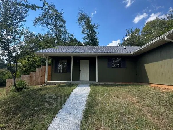 104 Pine St Unit A, Athens, TN 37303