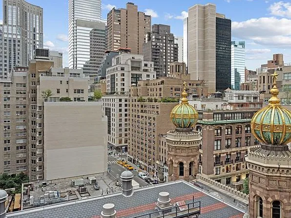 135 E 54th St APT 14G, New York, NY 10022