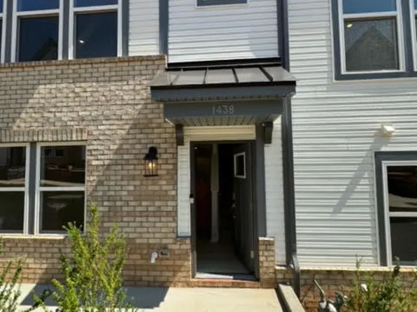 1438 Blanche St, Charlotte, NC 28262