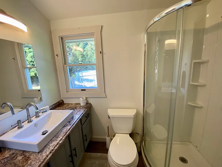 6800 US Highway 212 — Photo 10