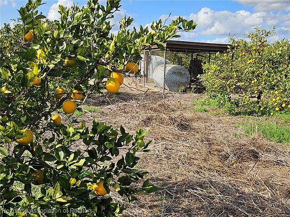 4th image of 6500 Skipper Rd