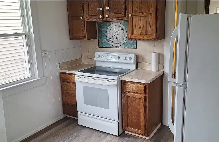 2421 Fulton St — Photo 11