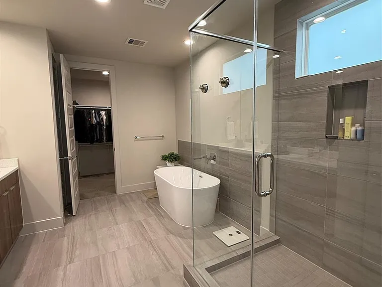 6820 Rocinante Ln — Photo 8