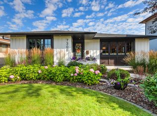 7308 100th Ave NW, Edmonton, AB T6A 0G5