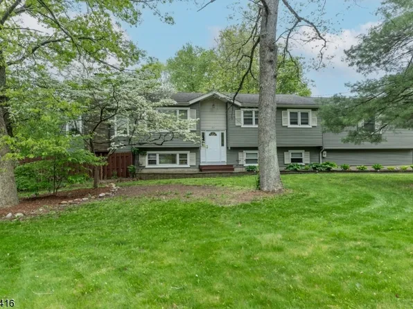 37 Milton Rd, Jefferson Twp., NJ 07438