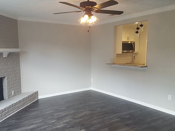 4th image of 3766 Laura Leigh Ln