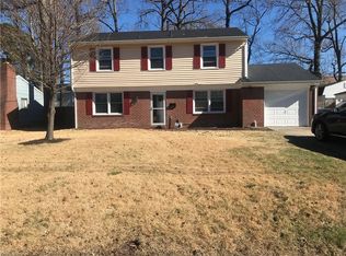424 Dauphin Ln, Virginia Beach, VA 23452