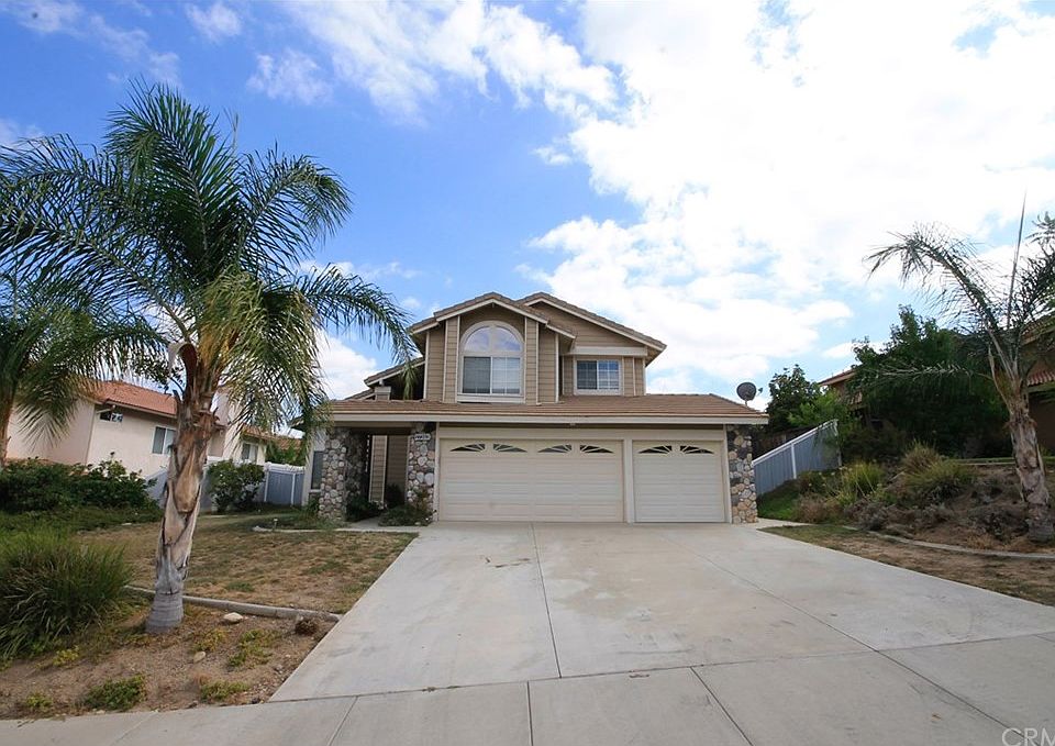 2nd image of 27392 Echo Canyon Ct