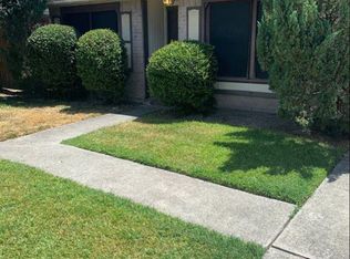 22102 Falvel Dr, Spring, TX 77389