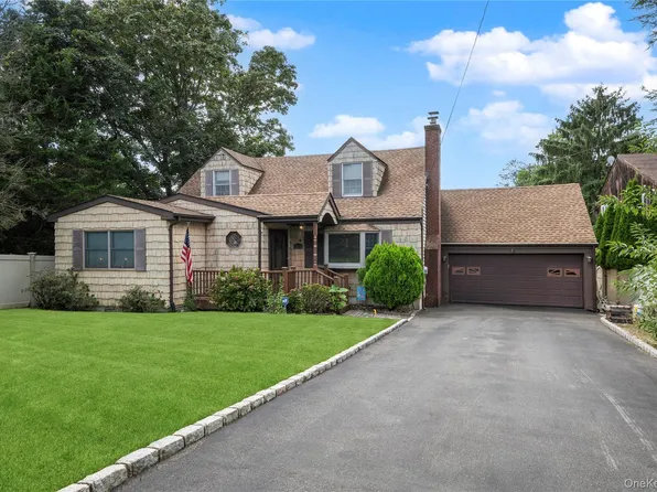 2473 New York Avenue, Melville, NY 11747