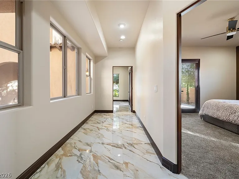 904 Calville Estates Ct — Photo 29