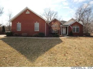 520 Shady Ln, Lebanon, IL 62254