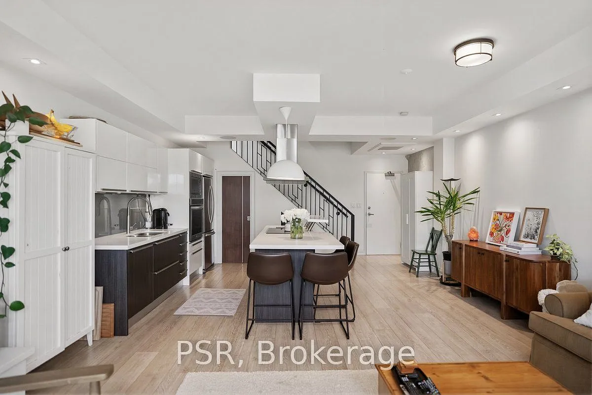 2 bed, $4,600 — Photo 2
