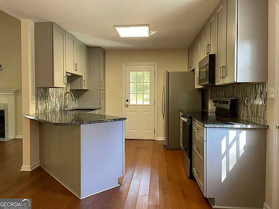 5th image of this home