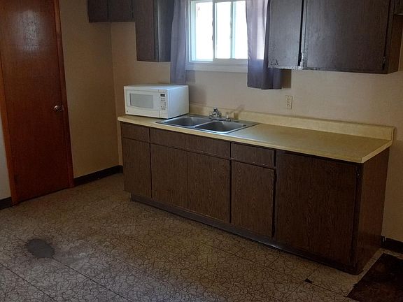 2nd image of 638 Hertel Ave #2