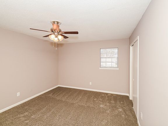 5th image of 5270 Jean Dr