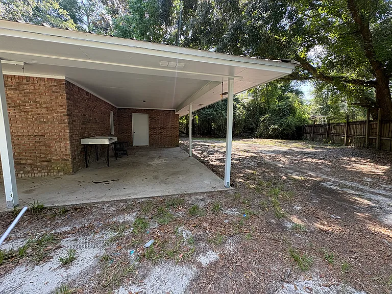 1312 State Highway 20 E — Photo 3