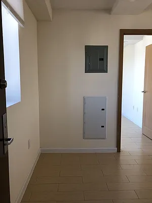 Rented by 18 REALTY | media 7
