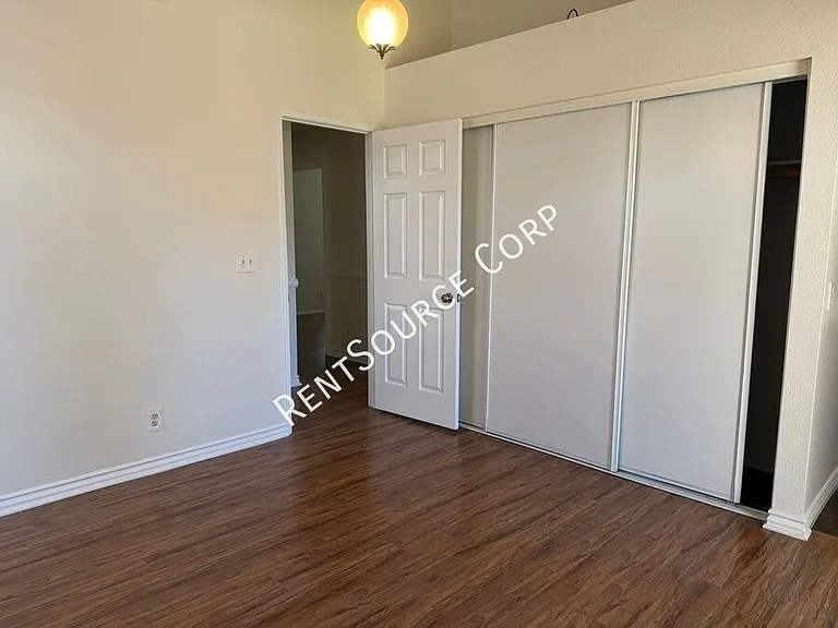 37051 Boxleaf Rd — Photo 8