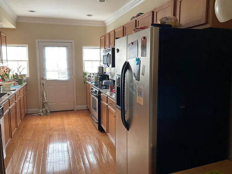 315 S Collington Ave — Photo 10