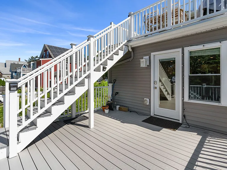 583 Main St #583 — Photo 15