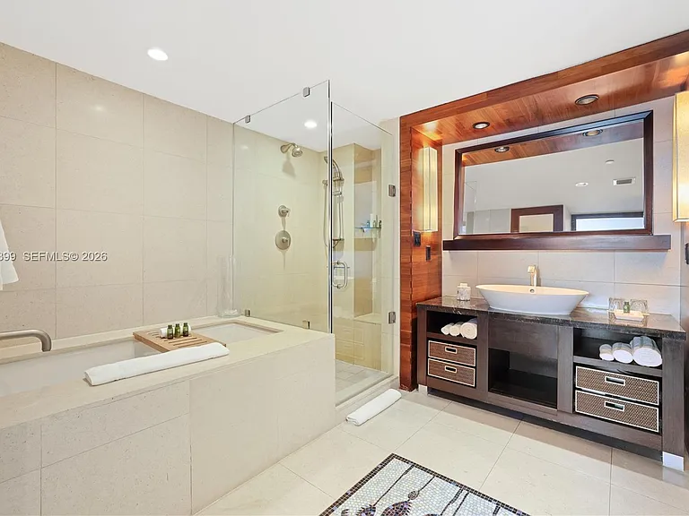 6801 Collins Ave #503 — Photo 17