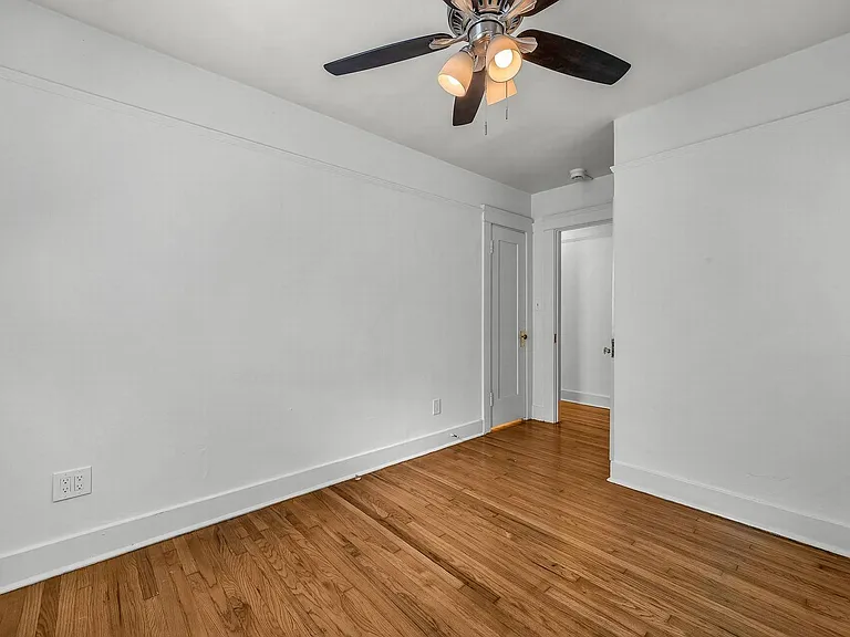 660 Ocean Park Blvd #B — Photo 9