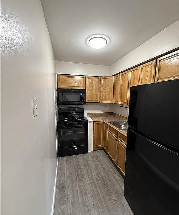 54 N Franklin Tpke