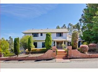 2760 Churchill Dr, Hillsborough, CA