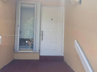 8550 NW 3rd Ln #305, Miami, FL 33126
