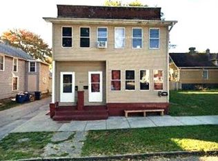 667 Oak St, Terre Haute, IN 47807