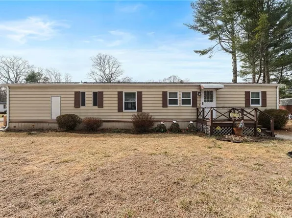 465-33 Gardiner Rd, West Kingston, RI 02892