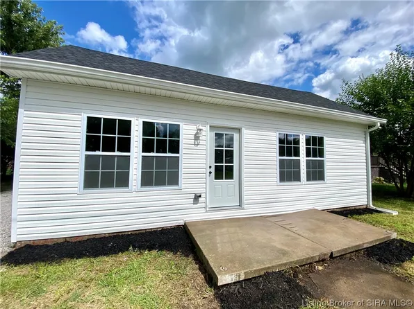 210 N Front Street, Henryville, IN 47126