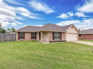 4505 Littleton Ct, Bryan, TX 77802