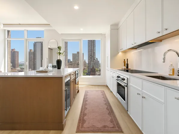 288 East 88th Street image 1 of 10