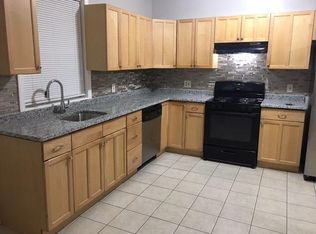 87 Howard St #2, Lawrence, MA 01841