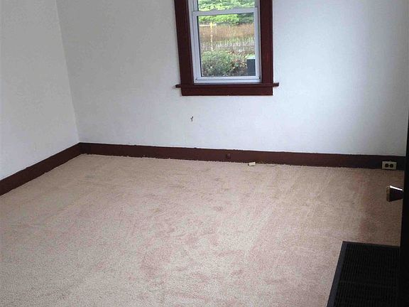 devils den 4-15.JPG 2