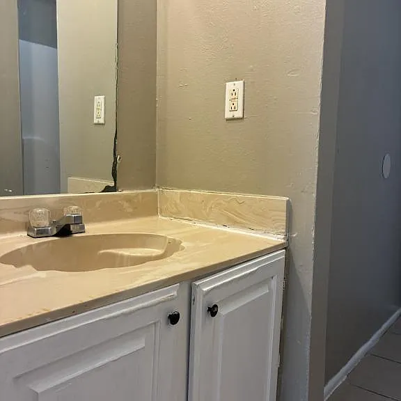 1435 Jasper Ave #C — Photo 16