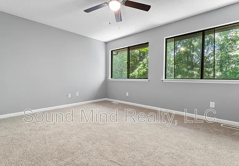 4249 Lake Ridge Dr #5B — Photo 18