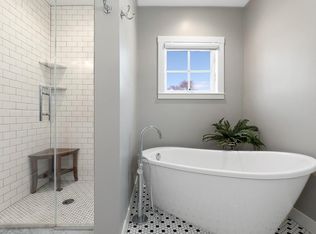 5 Twin Hills Farm Rd, Rowley, MA 01969