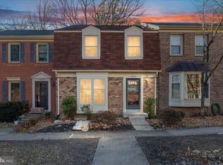 4432 Chase Park Ct, Annandale, VA 22003