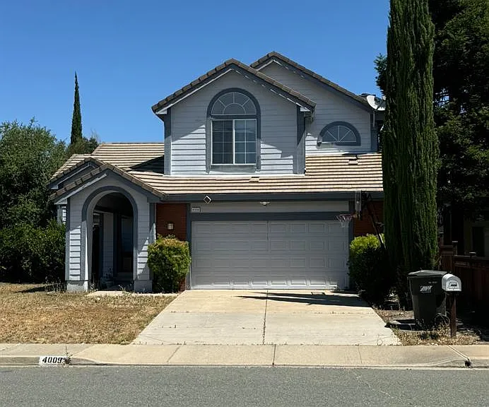 4009 Pillsbury Ct — Photo 1