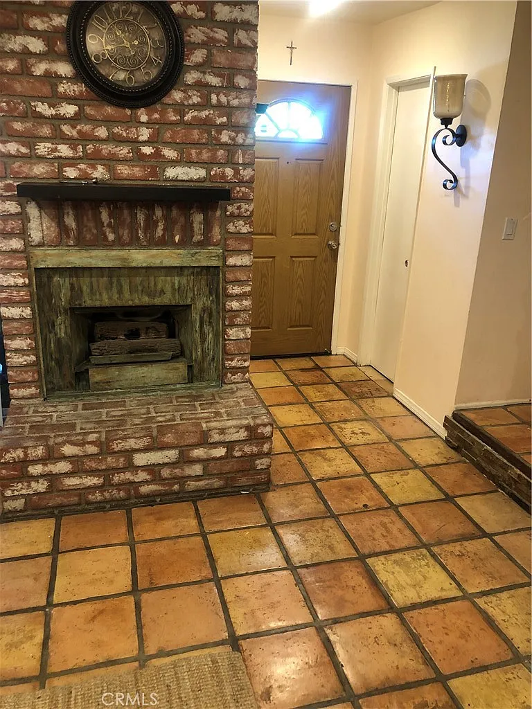 19451 Sherman Way — Photo 4