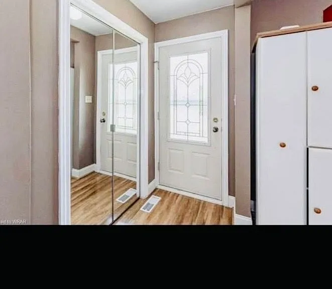 708 Glen Forrest Blvd #MAIN — Photo 2