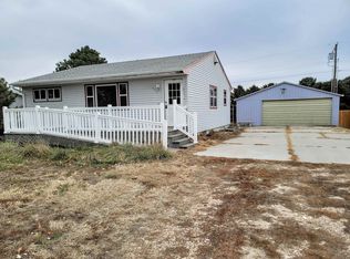603 E 5th St, Axtell, NE 68924