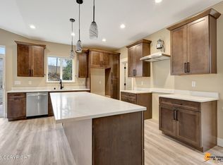 557 N Joppa Cir, Palmer, AK 99645