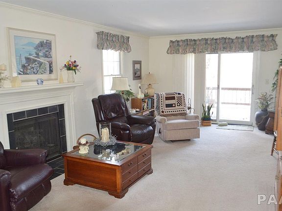2nd image of 3187 Oak Run Dr